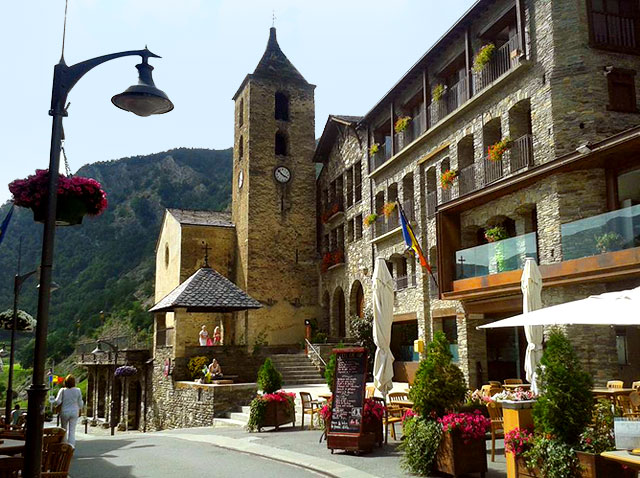 Andorra’s Natural Wonders: Day Trip from Barcelona