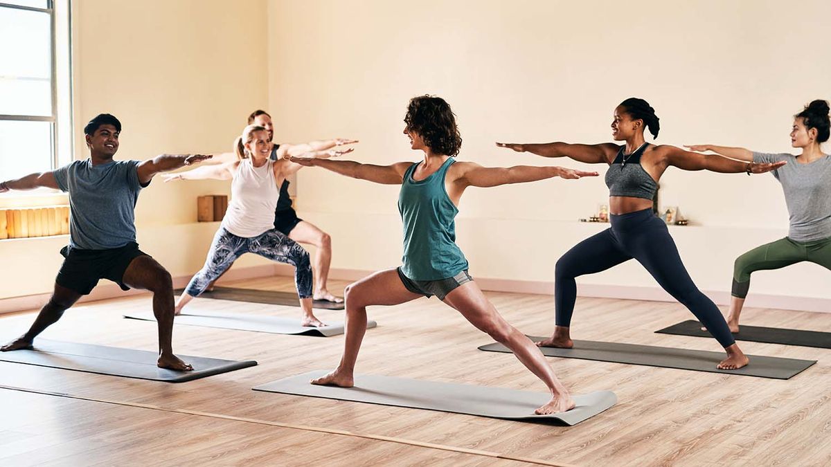 Le yoga comme programme de traitement pour le coup de fouet cervical