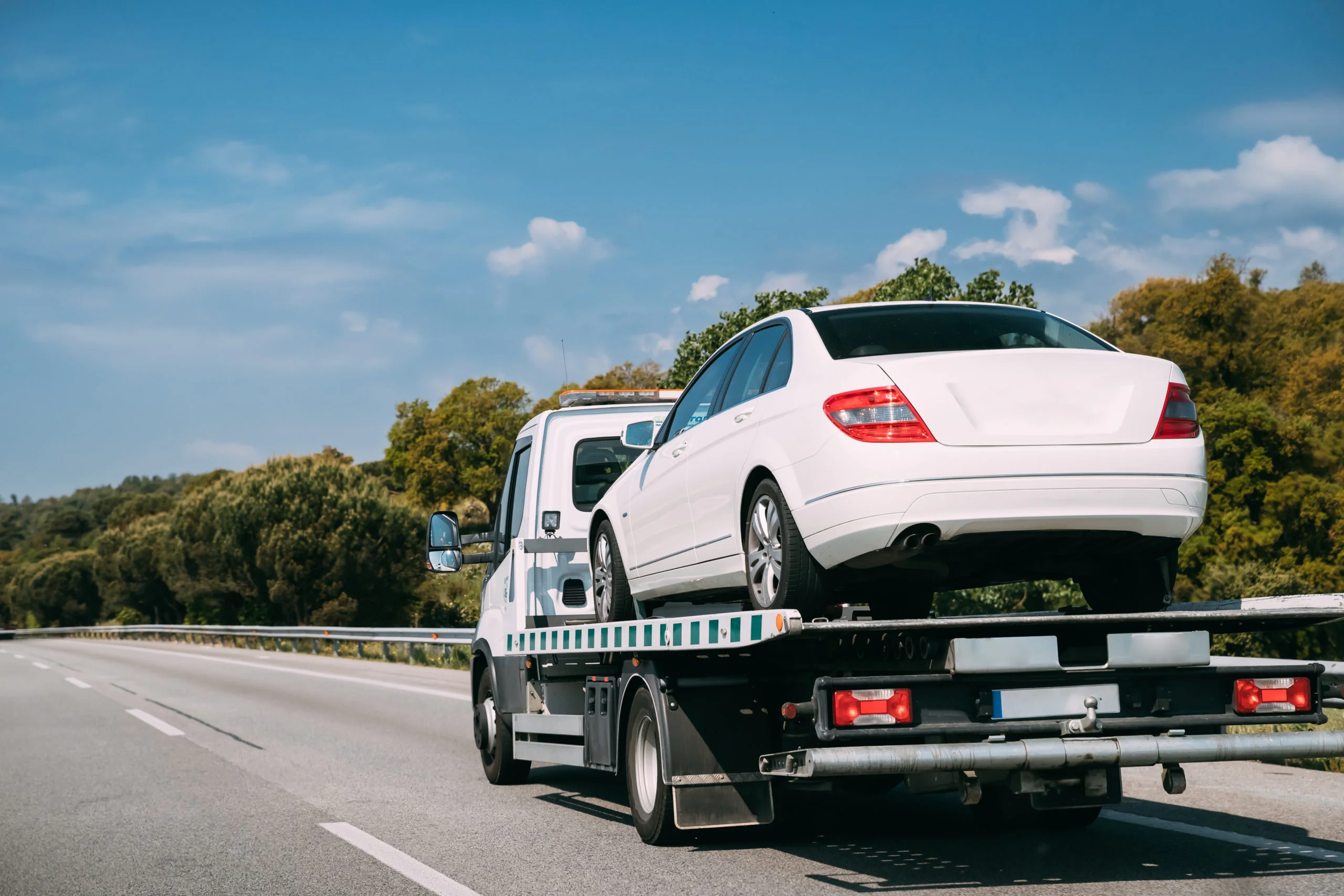 A Look At Towing Services